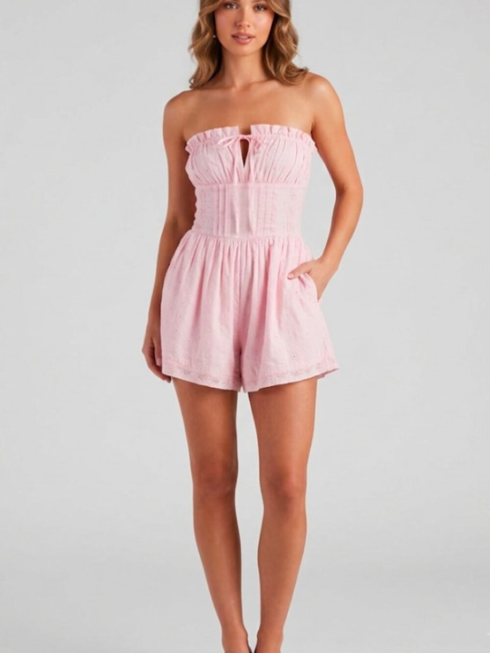 NWT Princess Polly Pink Eyelet Strapless Romper Size 6 Cottagecore Soft Girl